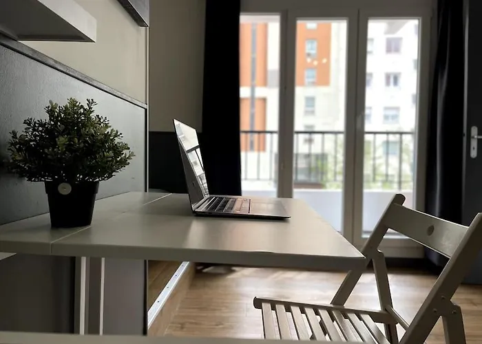Cosy Studio Near Beaches