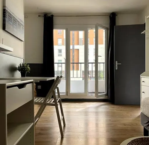 Cosy Studio Near Beaches